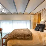 Triana Deluxe Duplex