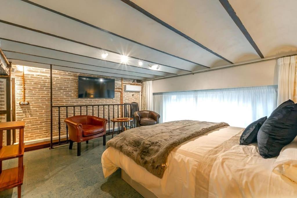 Triana Deluxe Duplex